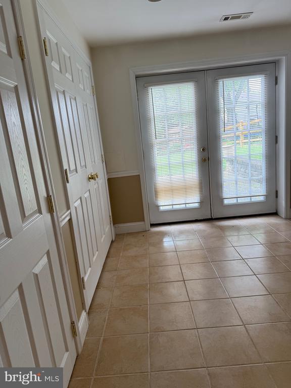 19 Allenhurst Ct in Gaithersburg, MD - Building Photo - Building Photo