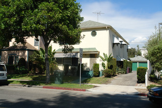 817 E Doran St in Glendale, CA - Building Photo - Building Photo