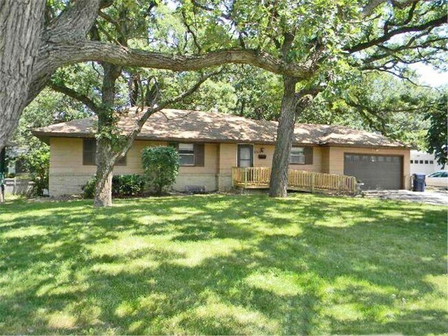 property at 6313 France Ave S