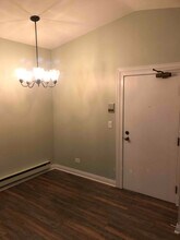 419 Berkshire Dr in Crystal Lake, IL - Building Photo - Building Photo