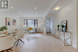 597 Conacher Dr in Toronto, ON - Building Photo - Building Photo