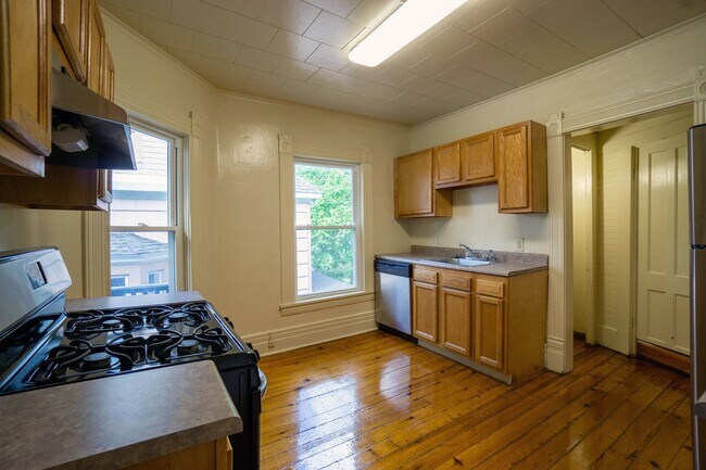 513 Columbus Ave in Syracuse, NY - Building Photo - Building Photo