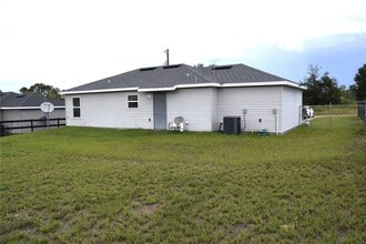 3184 SW 151st Ave in Ocala, FL - Foto de edificio - Building Photo