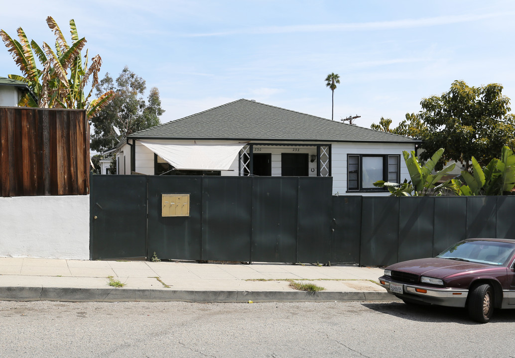 230 4th Ave in Venice, CA - Foto de edificio