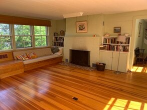 45 Old Cove Rd in Duxbury, MA - Building Photo - Building Photo