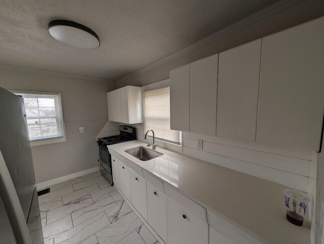 1409 E Dubail Ave in South Bend, IN - Building Photo - Building Photo