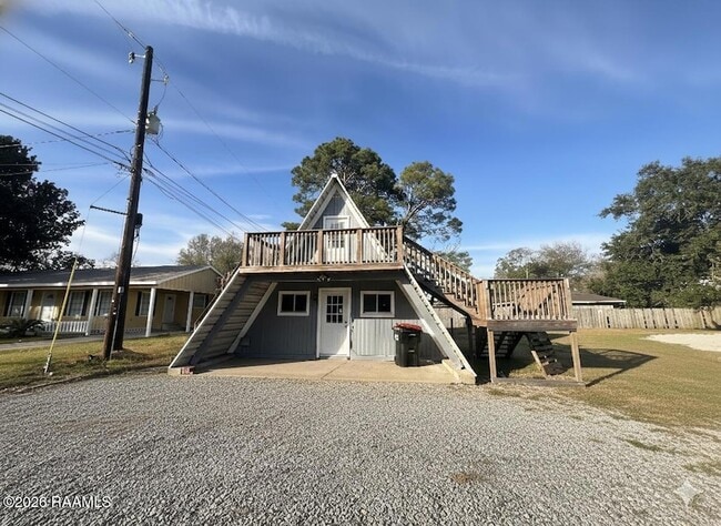 547 E Pont Des Mouton Rd in Lafayette, LA - Building Photo - Building Photo