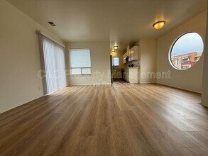 360 Prescott Ave in Monterey, CA - Building Photo - Building Photo