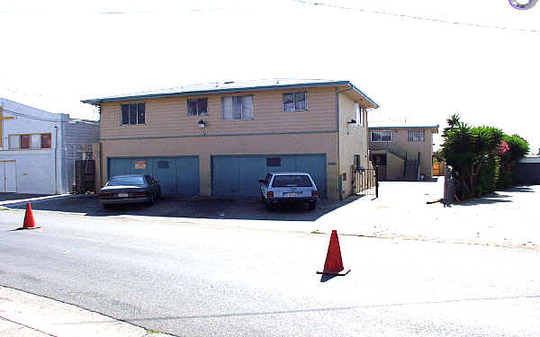 2738 Havenscourt Blvd in Oakland, CA - Building Photo - Building Photo