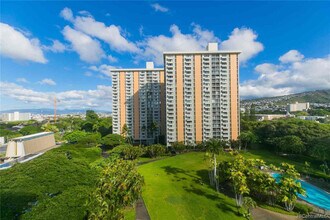 1519 Nuuanu Ave in Honolulu, HI - Building Photo - Building Photo