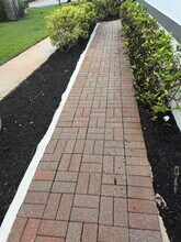 9831 NW 24th St in Sunrise, FL - Building Photo - Building Photo