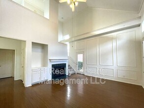 4108 Hedgerow Dr in Plano, TX - Building Photo - Building Photo