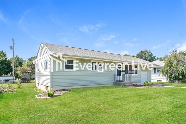 220 Jeanette Dr in Florissant, MO - Building Photo - Building Photo