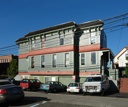 811-813 S 11th St in Tacoma, WA - Building Photo - Building Photo