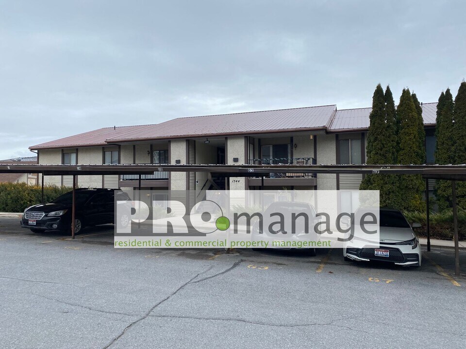 1544 Bench Rd in Pocatello, ID - Building Photo