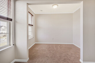 11914 Little Seneca Pkwy in Clarksburg, MD - Building Photo - Building Photo