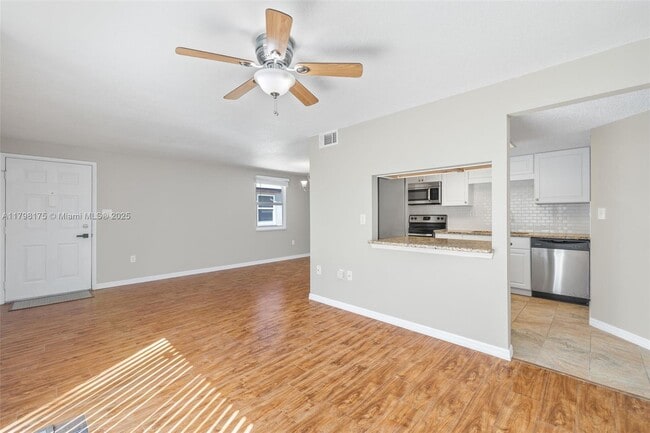 22291 Westchester Blvd in Port Charlotte, FL - Building Photo - Building Photo