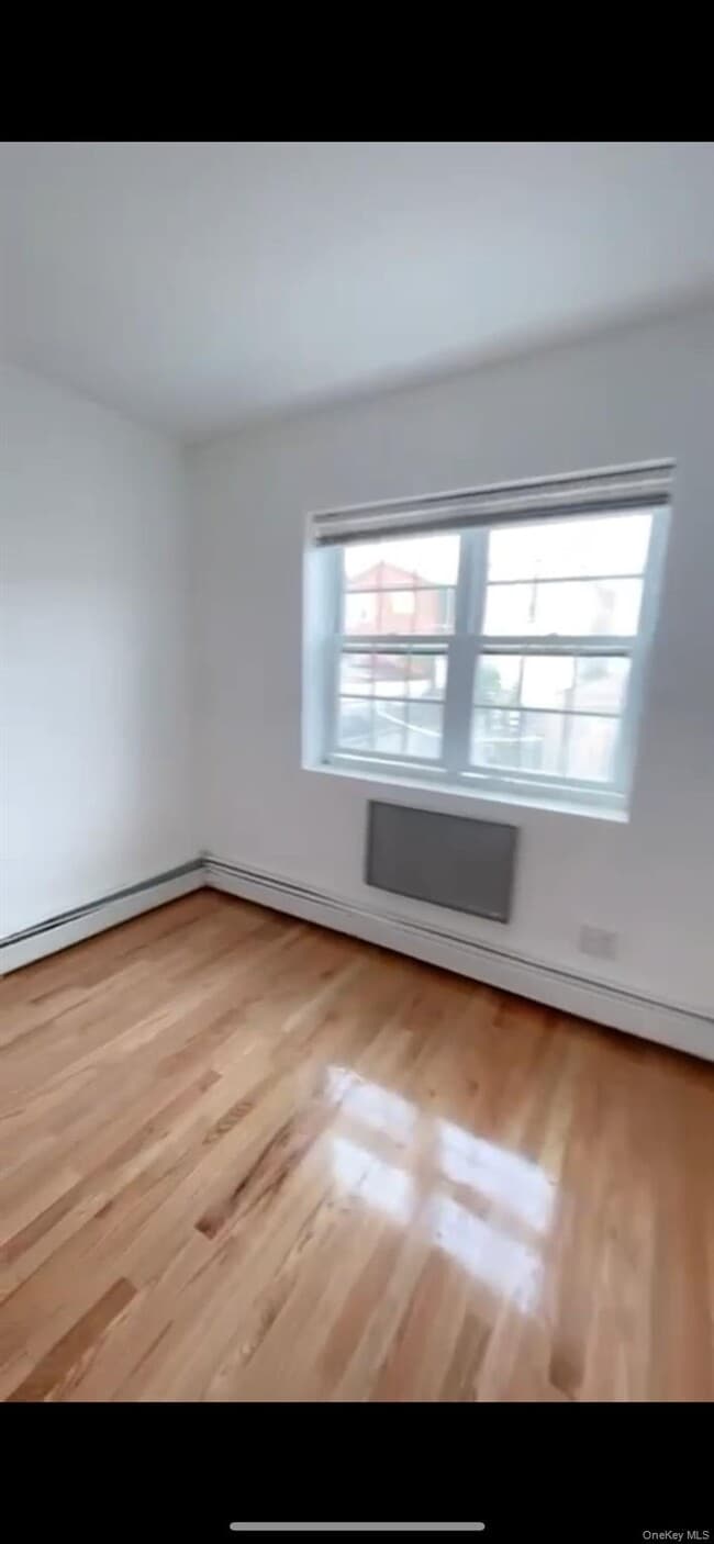 35-35-35-75 75th St in Queens, NY - Building Photo - Building Photo