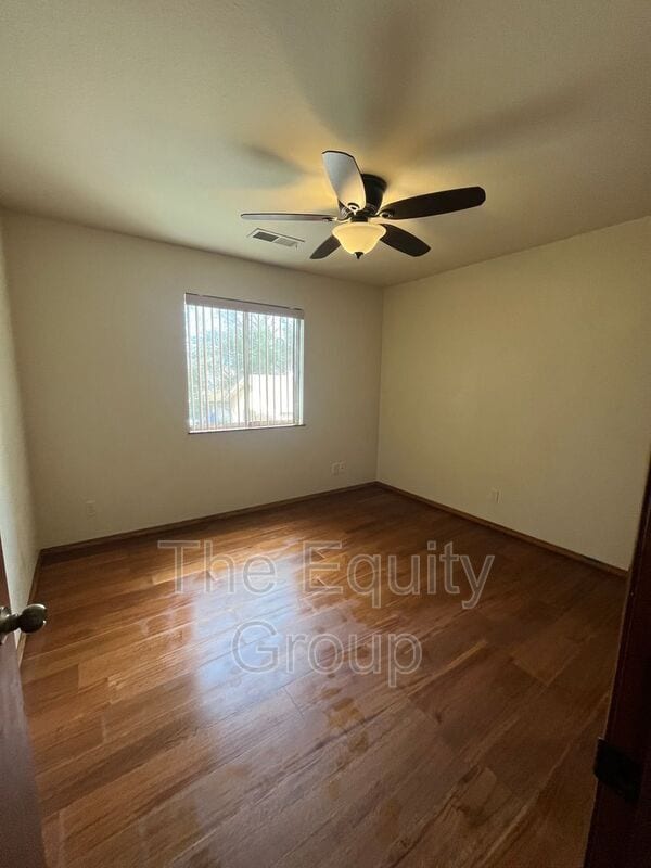 2611 W Mission Ct in Visalia, CA - Building Photo - Building Photo