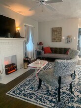 6638 Broadmoor Rd in Kansas City, MO - Building Photo - Building Photo