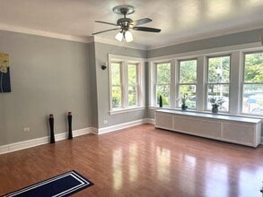 4421 W Wrightwood Ave in Chicago, IL - Building Photo - Building Photo