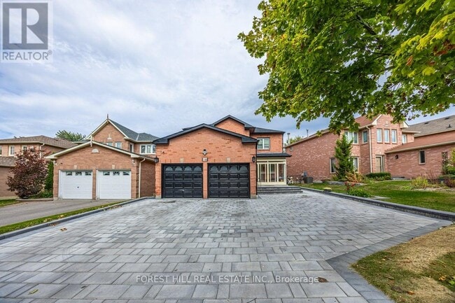 property at 16 Willcocks Crescent