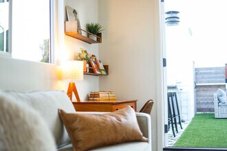 1773 Torrance St in San Diego, CA - Building Photo - Building Photo