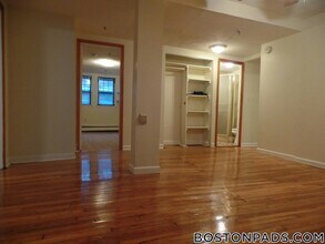 58 Queensberry St in Boston, MA - Foto de edificio - Building Photo