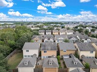 3417 Clearview Cir, Unit 4) 26th street - #3 in Houston, TX - Building Photo - Building Photo