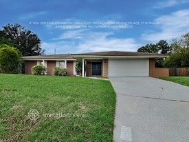 140 Softwind Trail in Maitland, FL - Building Photo