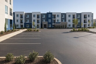 Parkside Flats in Fairfield, CA - Foto de edificio - Building Photo