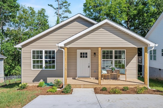 property at 812 Aubrey Ave