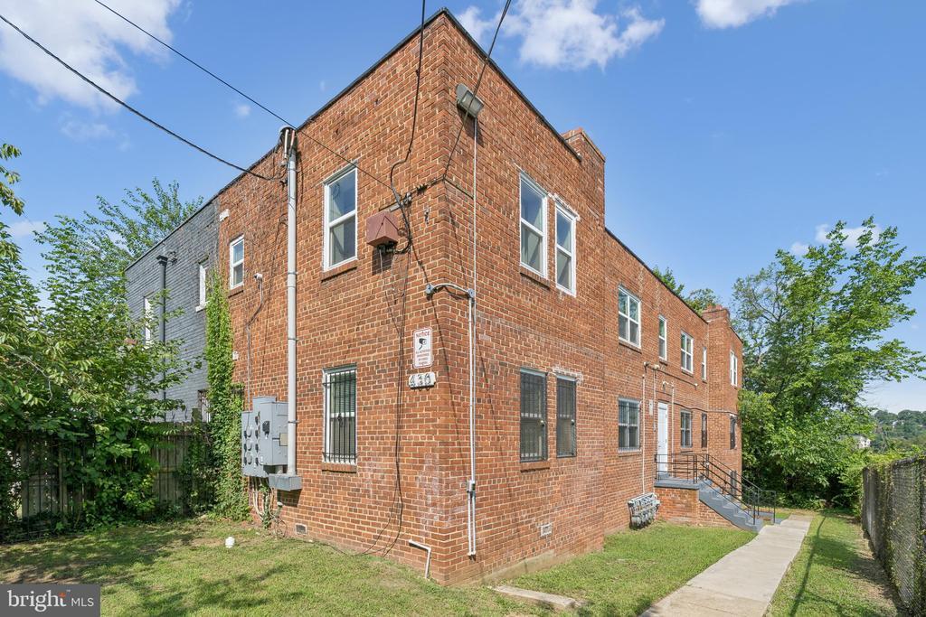 430 Condon Terrace SE in Washington, DC - Building Photo