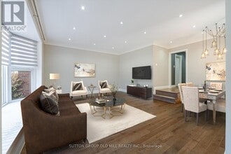 25 Gaiety Dr in Toronto, ON - Building Photo - Building Photo