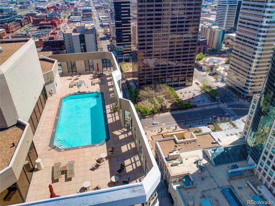 1625 Larimer St, Unit 601 in Denver, CO - Building Photo