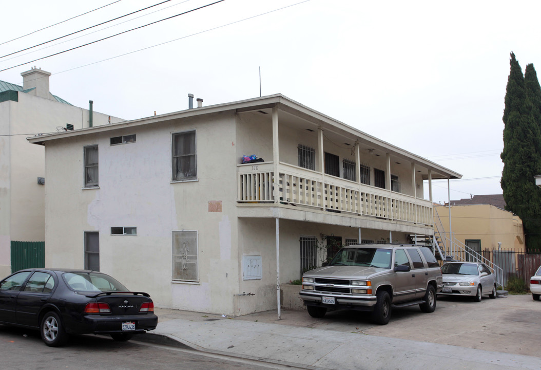 310 Maine Ave in Long Beach, CA - Building Photo