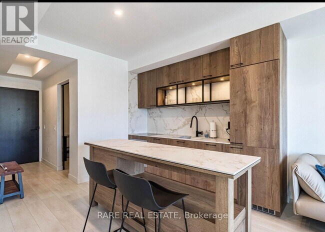 505 Richmond St W in Toronto, ON - Building Photo - Building Photo