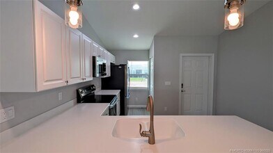 4970 SE Jack Ave in Stuart, FL - Building Photo - Building Photo