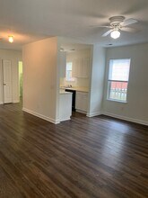 124 Hillsdale Dr in Wilmington, NC - Building Photo - Building Photo