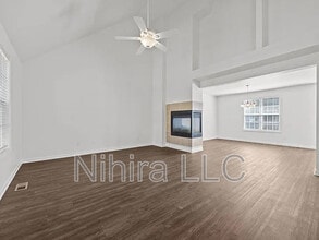 148 Danesway Dr in Holly Springs, NC - Building Photo - Building Photo