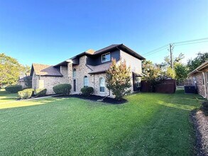 6713 Fairfield Dr in Rowlett, TX - Building Photo - Building Photo