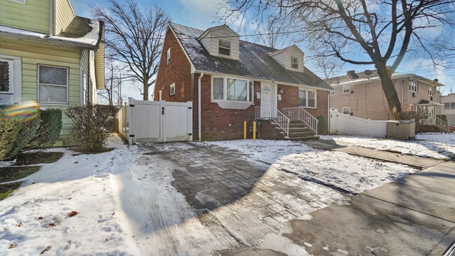 727 Jaques Ave in Rahway, NJ - Foto de edificio - Building Photo