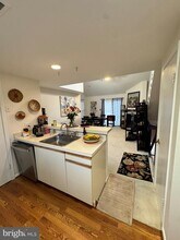 4441 Pembrook Village Dr in Alexandria, VA - Building Photo - Building Photo