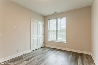 10604 Alice Mae Ct in Orland Park, IL - Foto de edificio - Building Photo