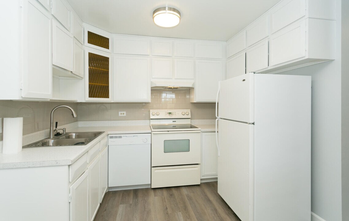615 S Alton Way, Unit Apt #1C in Denver, CO - Building Photo