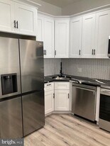 1830 W Diamond St in Philadelphia, PA - Building Photo