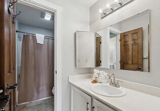 2025 Canyons Resort Dr, Unit B2 in Park City, UT - Building Photo - Building Photo