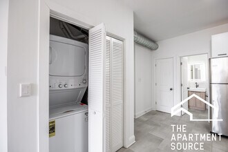 1843 N Kedzie Ave in Chicago, IL - Building Photo - Building Photo