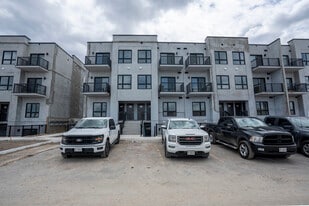 25-25 Palace St in Kitchener, ON - Building Photo