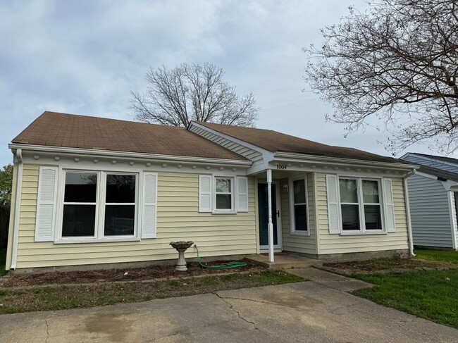 1004 Culver Ln in Virginia Beach, VA - Foto de edificio - Building Photo